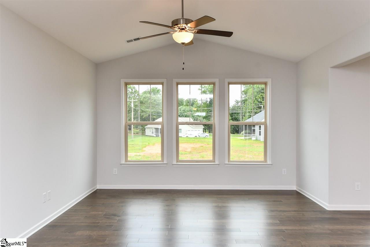 104 South Glassy Mountain Road Landrum, SC 29356 - Photo 7 of 20 Gallery Image 7