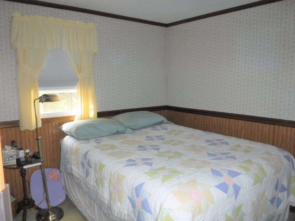 47 Backkingdom Road Mexico, ME 04257 - Photo 5 of 18 5 Bedroom