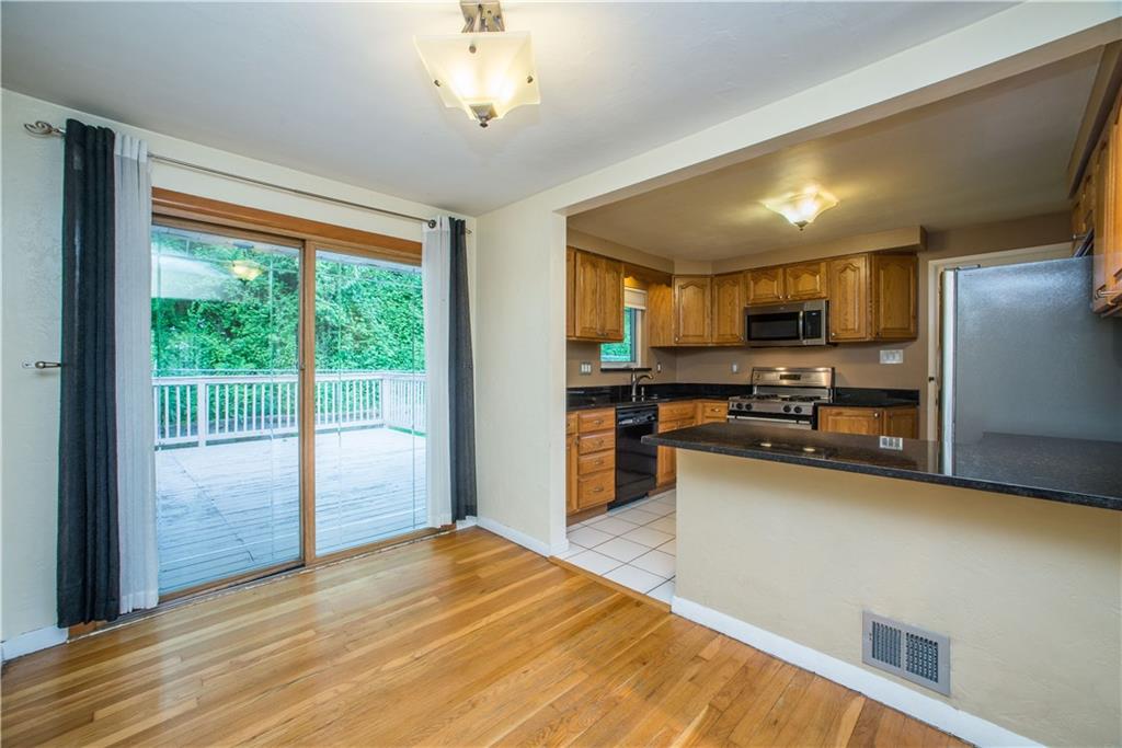 4974 Doyle Road Pittsburgh, PA 15227 - Photo 8 of 25 Gallery Image 8