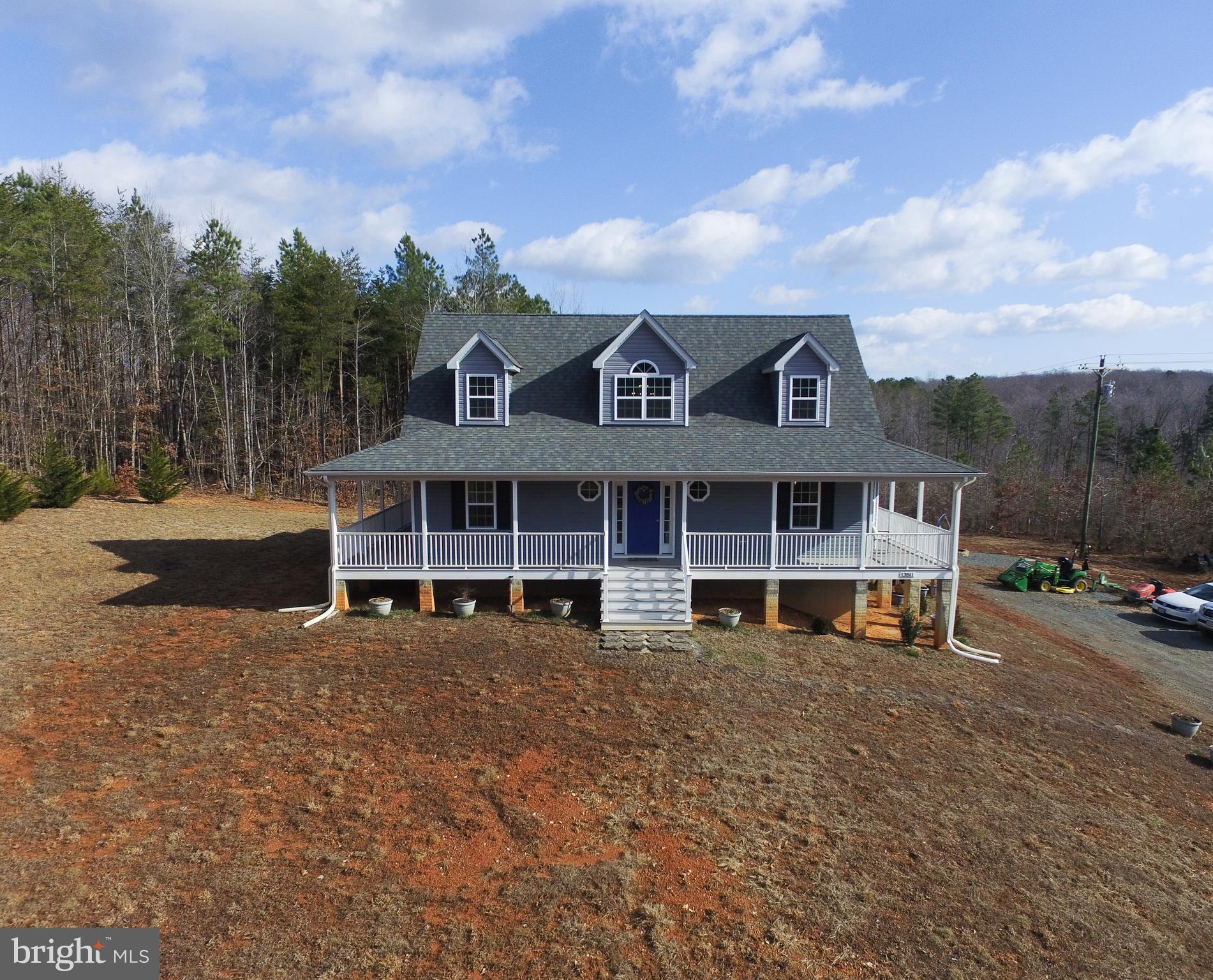 13511 Union Church Road Sumerduck, VA 22742 - Photo 5 of 55 Wrap Around Porch