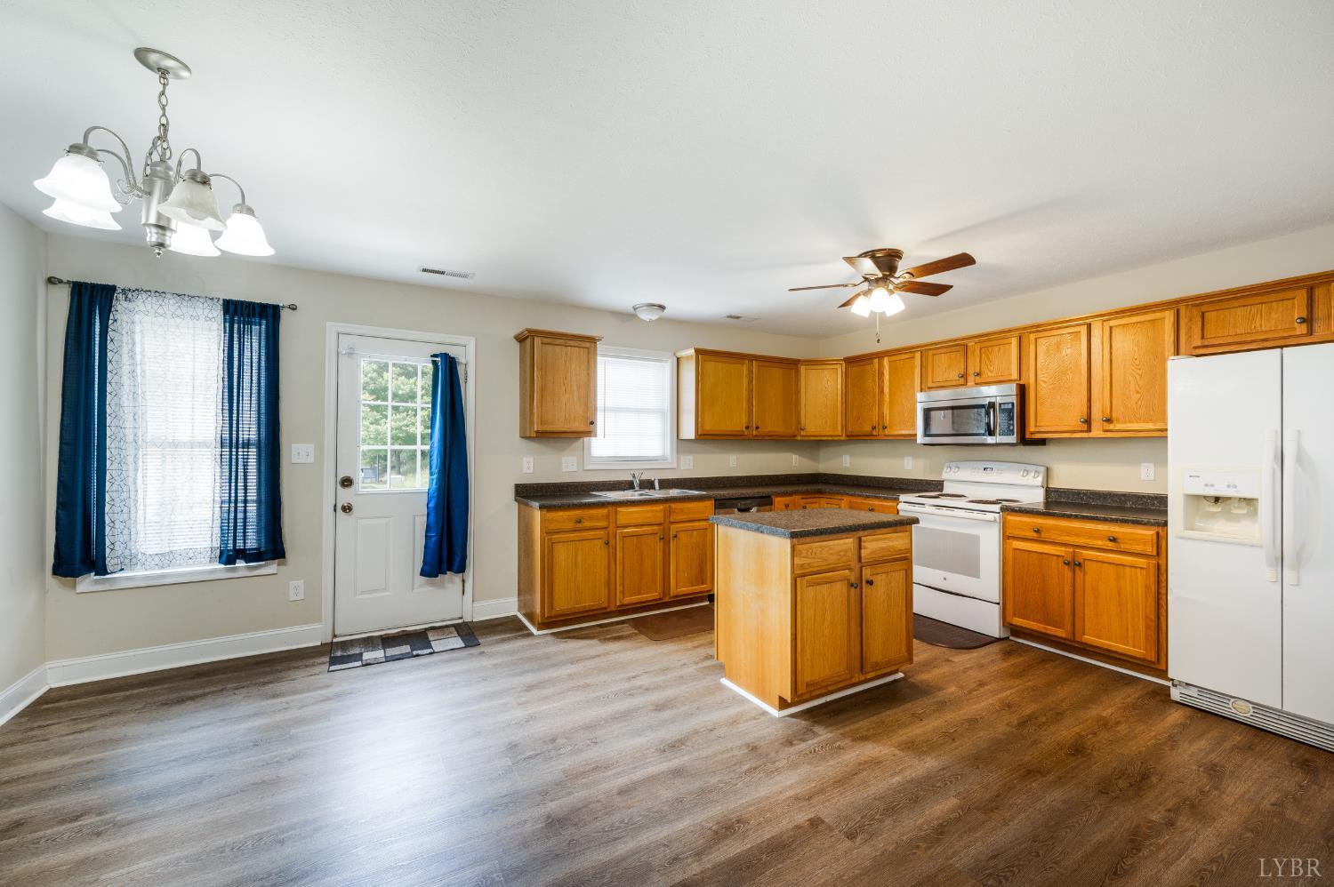 3600 Old Forest Road, Unit 46 Lynchburg, VA 24501 - Photo 4 of 28