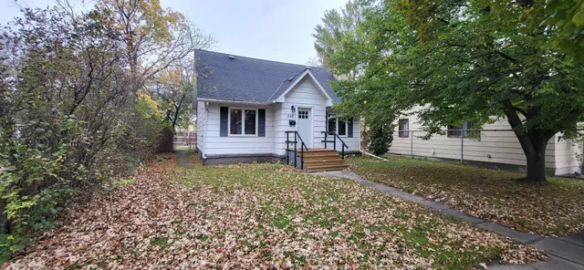 $154,900 | 241 Crocker Avenue North, Thief River Falls, MN 56701