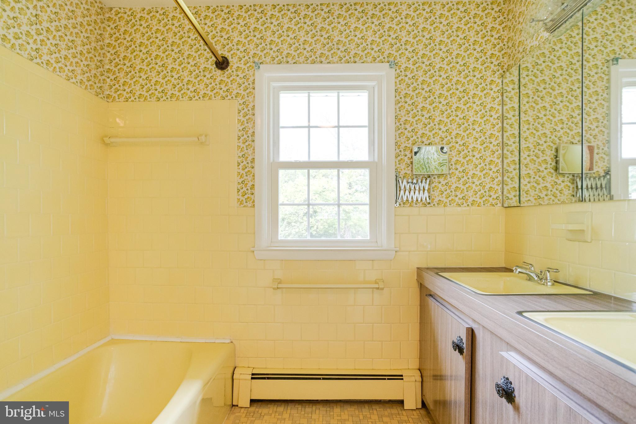 1190 Winer Road Odenton, MD 21113 - Photo 42 of 68 tub with shower