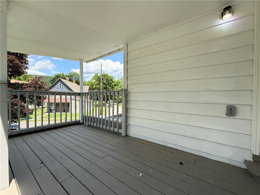 402 East 2nd Street Corning, NY 14830 - Photo 2 of 8