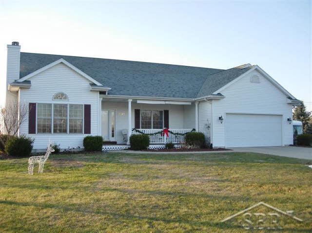 7785 Hospital Road Freeland, MI 48623 - Photo 3 of 23 20033061-2.JPG