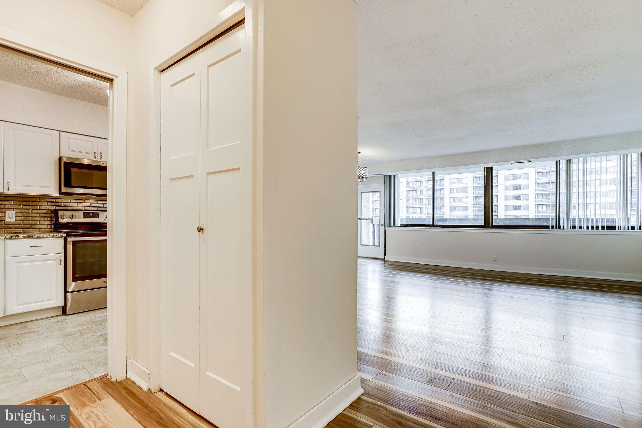 5501 Seminary Road, Unit 2001S Falls Church, VA 22041 - Photo 2 of 28