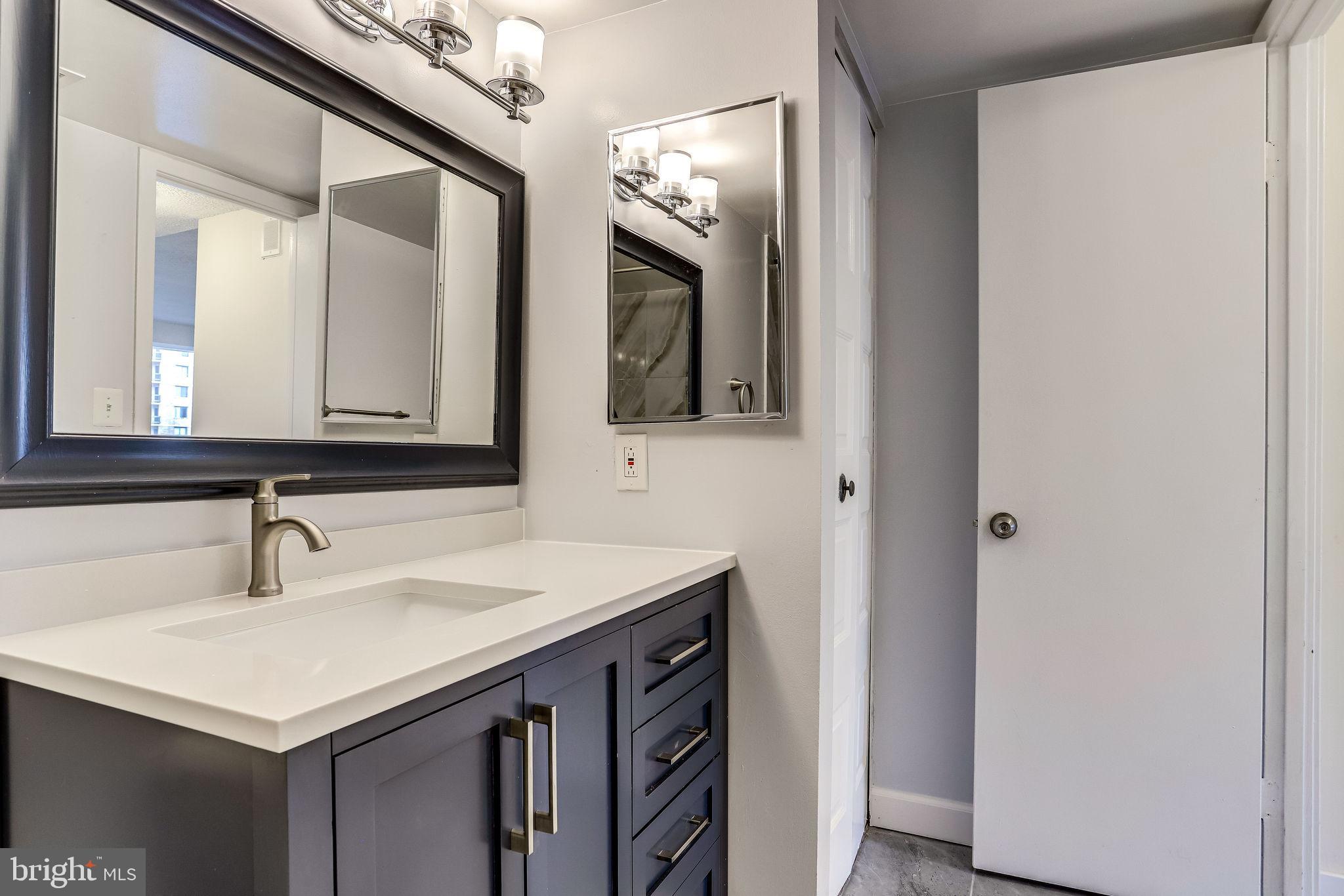 5501 Seminary Road, Unit 2001S Falls Church, VA 22041 - Photo 20 of 28