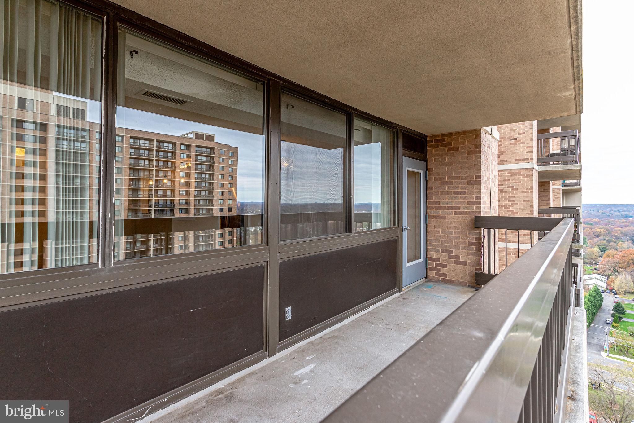 5501 Seminary Road, Unit 2001S Falls Church, VA 22041 - Photo 22 of 28