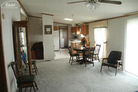 820 Milford Road Holly, MI 48442 - Photo 4 of 20 20181649-3.JPG