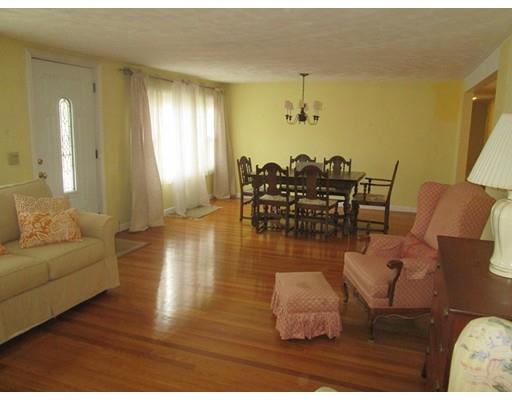 23 Tanner Road Webster, MA 01570 - Photo 10 of 30 a dining room with furniture and wooden floor