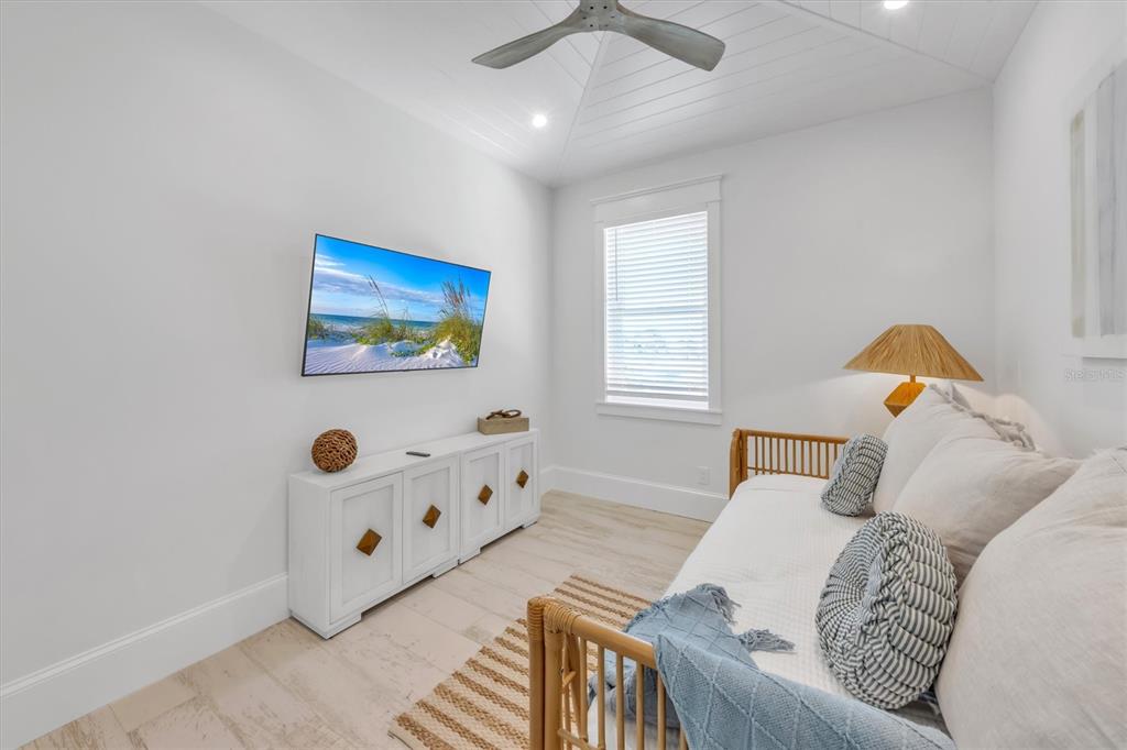 518 Spring Avenue Anna Maria, FL 34216 - Photo 38 of 70