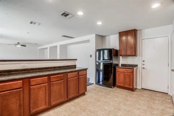 $2,075 | 2017 Sydnee Drive, Leander, TX 78641