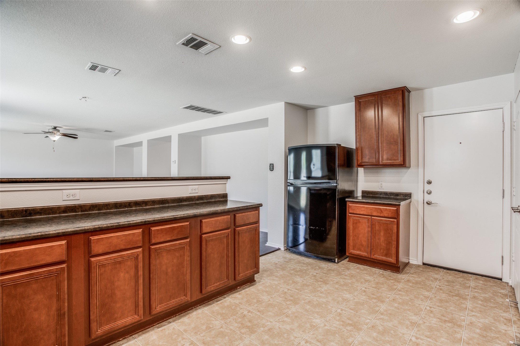 2017 Sydnee Drive Leander, TX 78641 - Photo 10 of 24