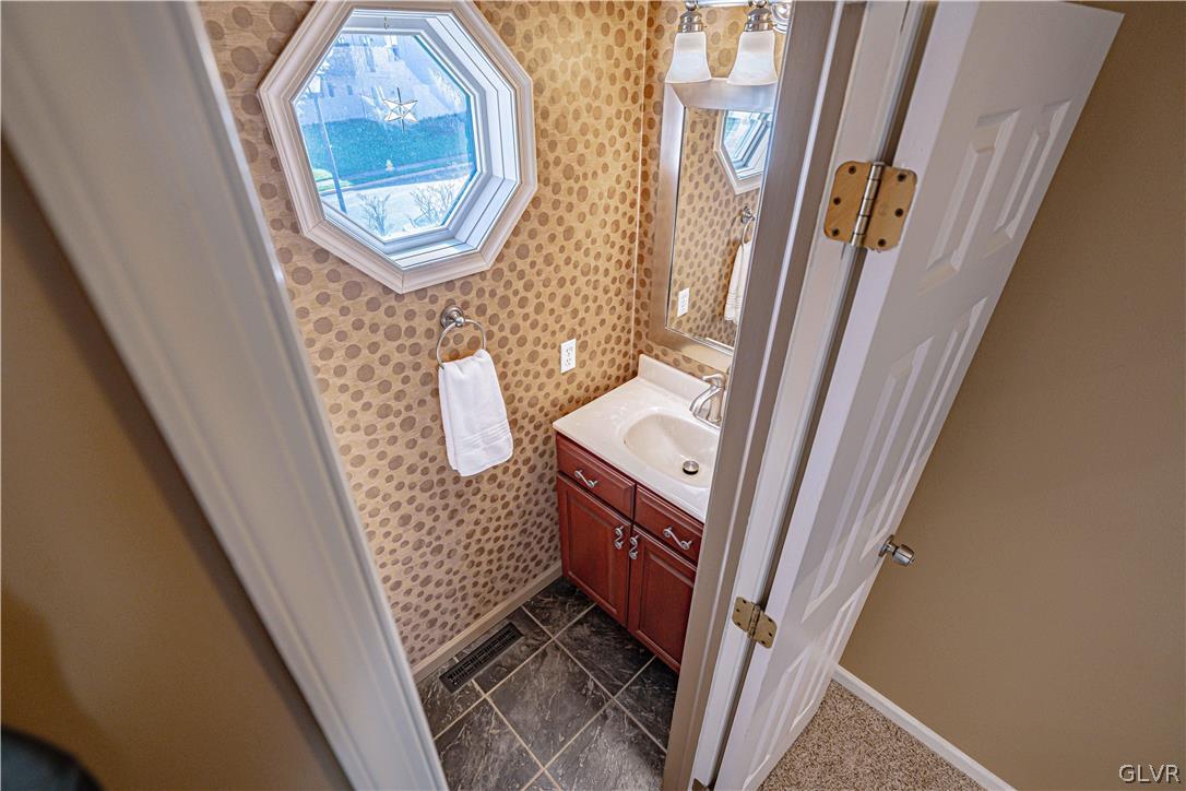 228 Ridgeview Drive Alburtis, PA 18011 - Photo 15 of 39 Gallery Image 15