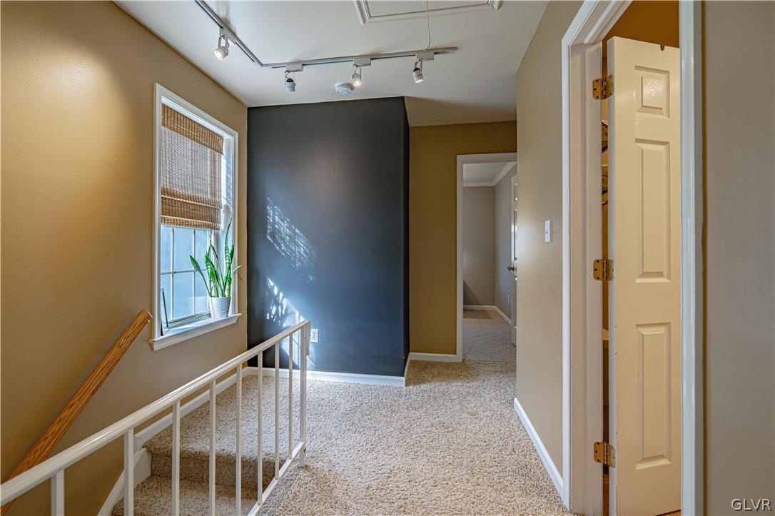 228 Ridgeview Drive Alburtis, PA 18011 - Photo 16 of 39 Gallery Image 16