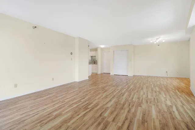 $193,000 | 66 9th Street East, Unit 1315, St. Paul, MN 55101