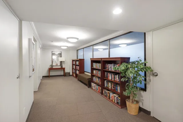 $193,000 | 66 9th Street East, Unit 1315, St. Paul, MN 55101