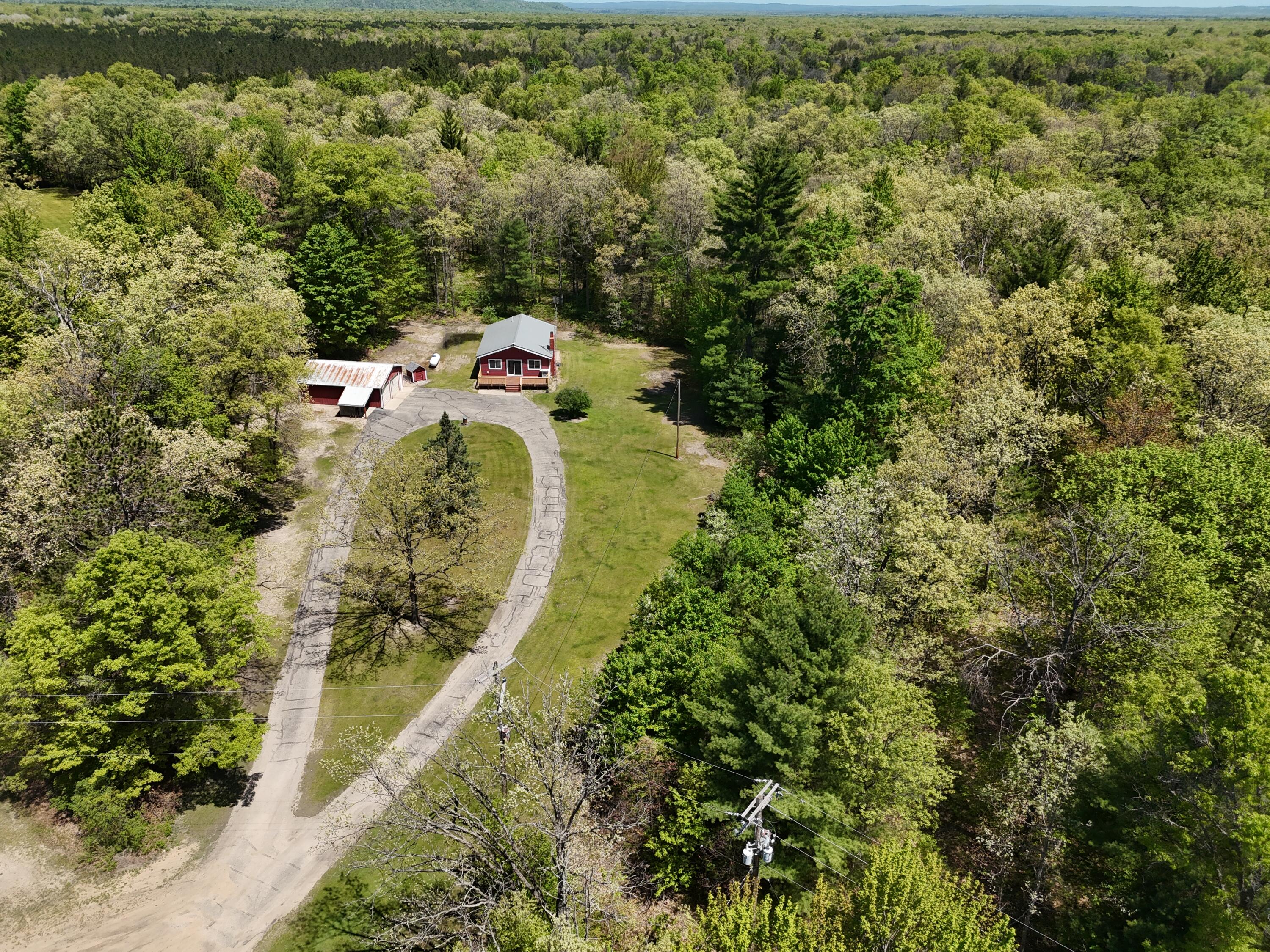 663 Seaman Road Wellston, MI 49689 - Photo 43 of 44 663 Seaman