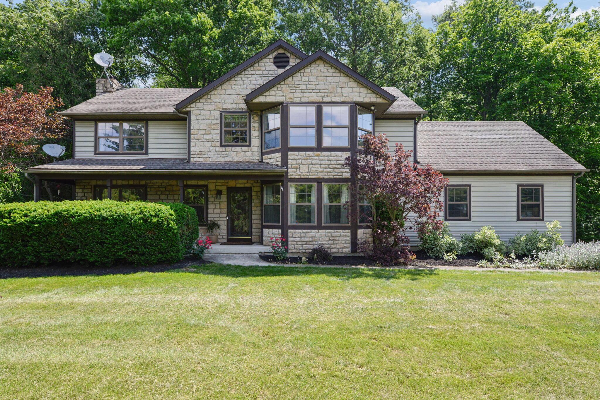 5846 Houchard Road Dublin, OH 43016 - Photo 2 of 43