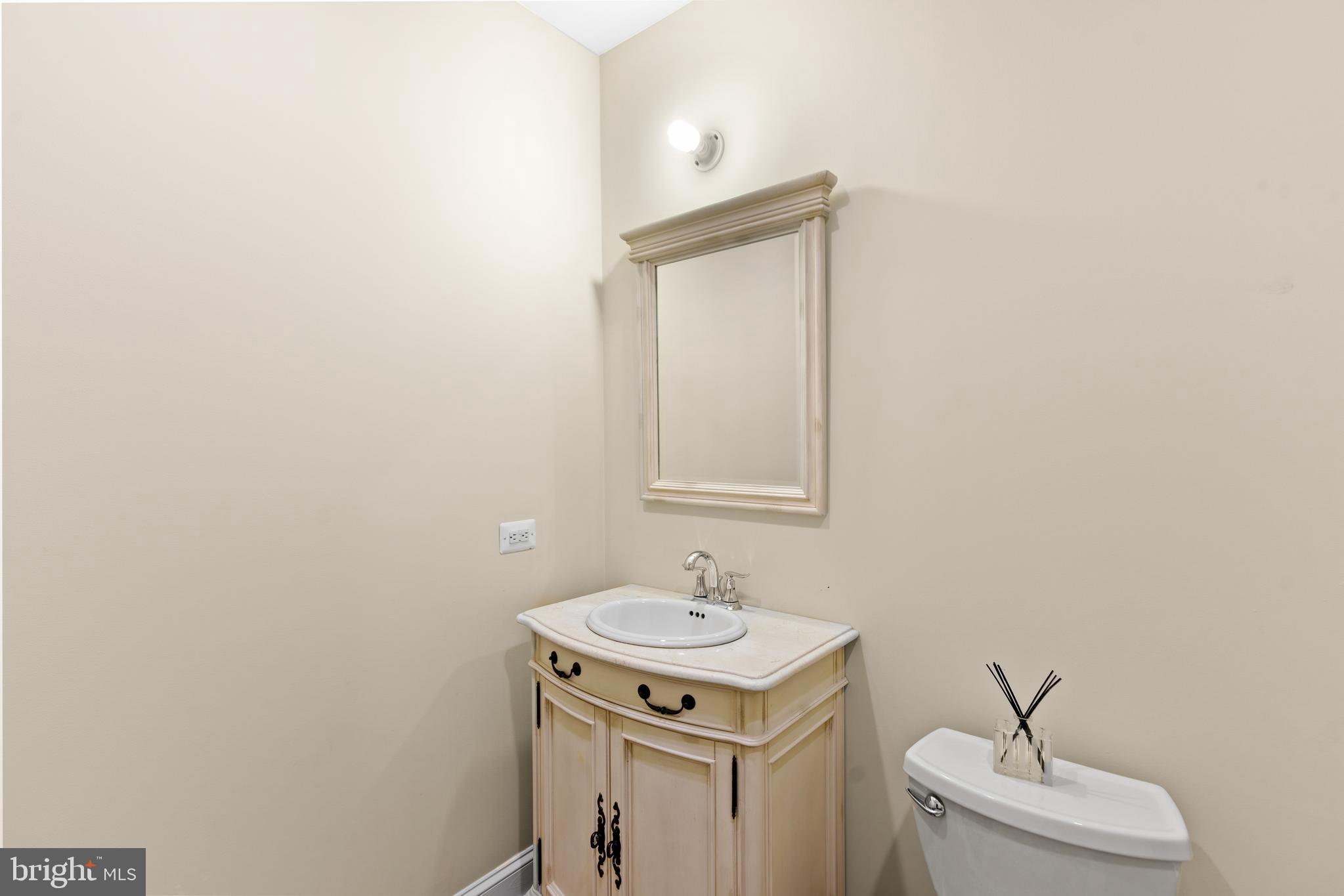 4474 Corral Road Warrenton, VA 20187 - Photo 67 of 89 Lower Level Full Bathroom #5