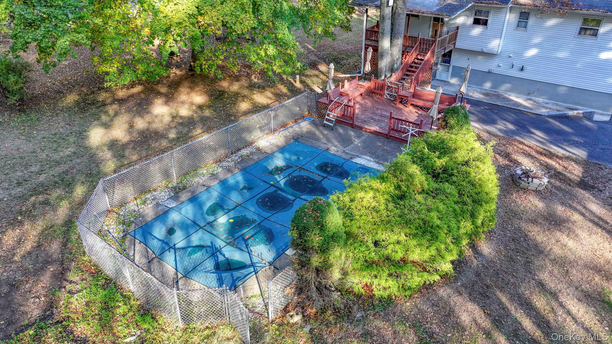 191 Mills Road Walden, NY 12586 - Photo 6 of 27 View of pool