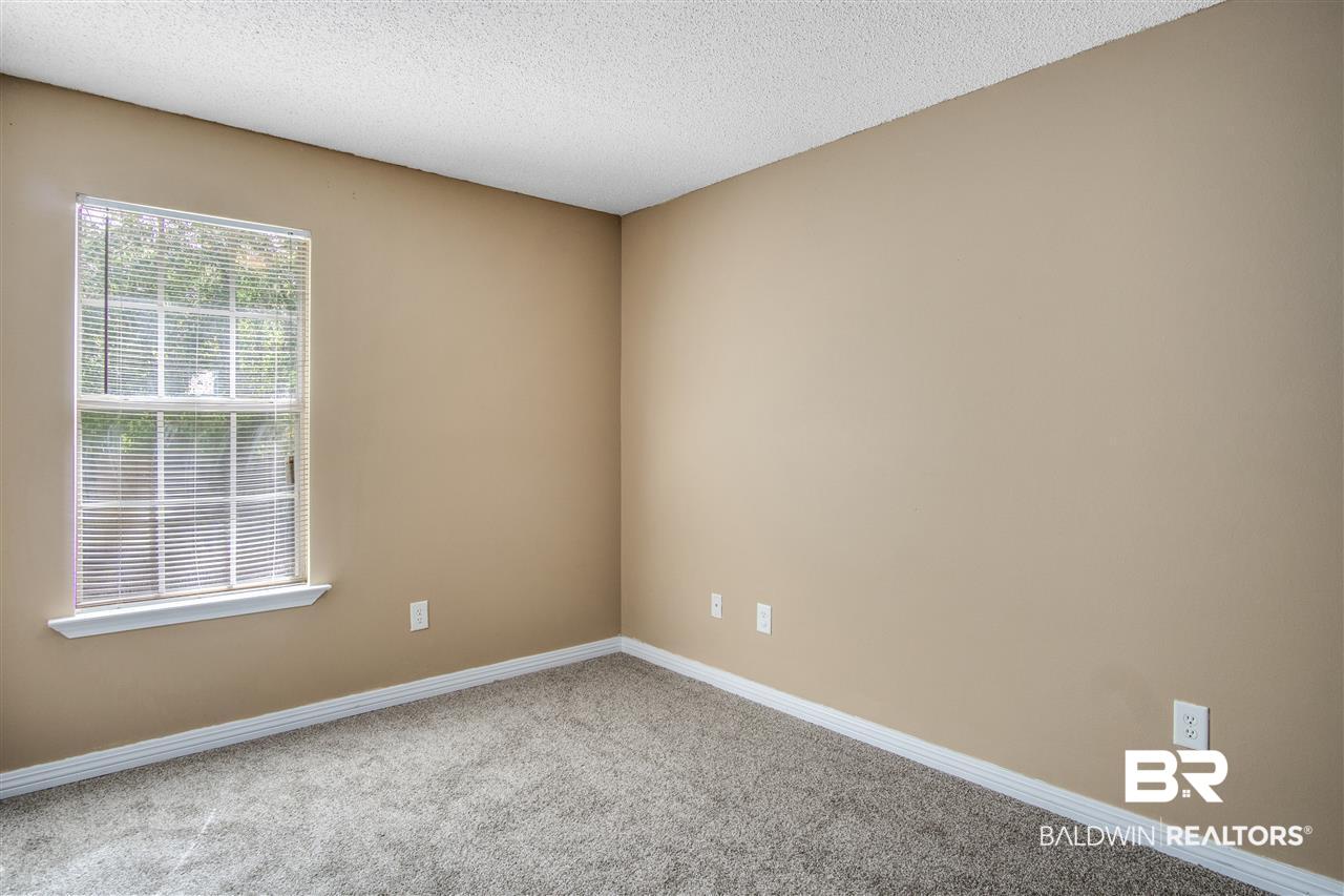 5391 South Forestridge Road Mobile, AL 36618 - Photo 18 of 22