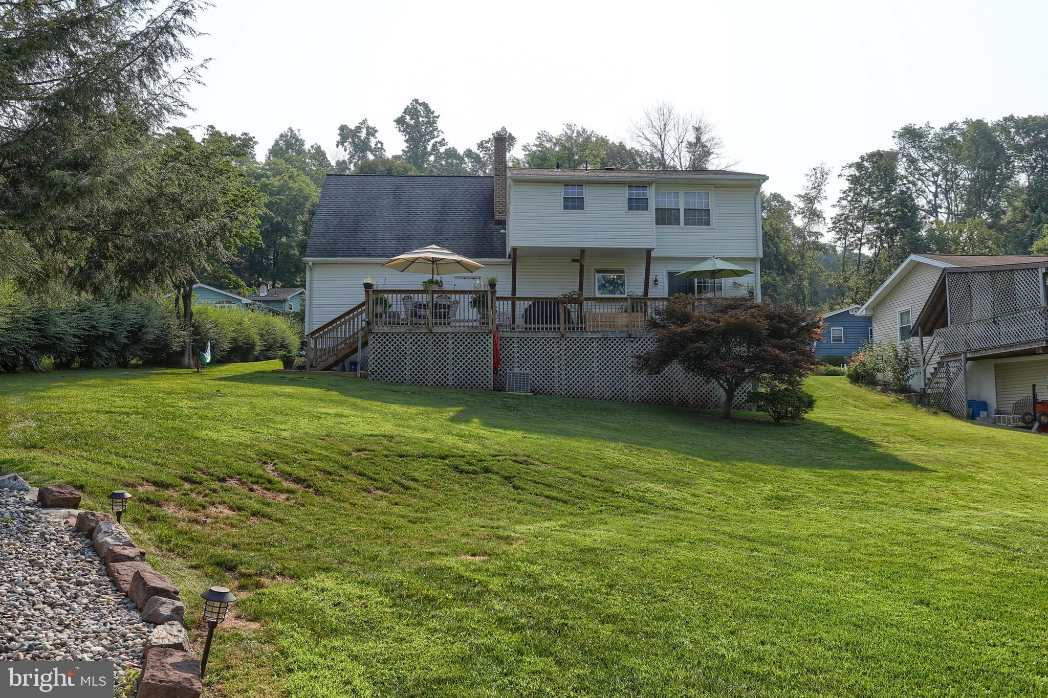406 Calyn Drive Reading, PA 19607 - Photo 36 of 40