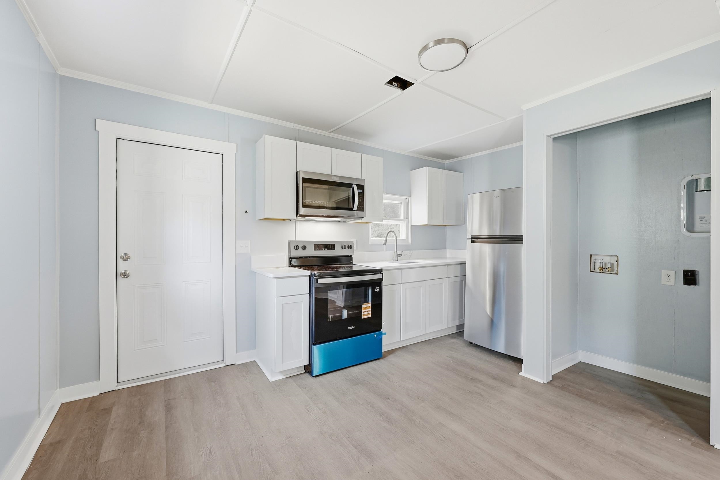 311 Barnes Street Mullins, SC 29574 - Photo 12 of 21