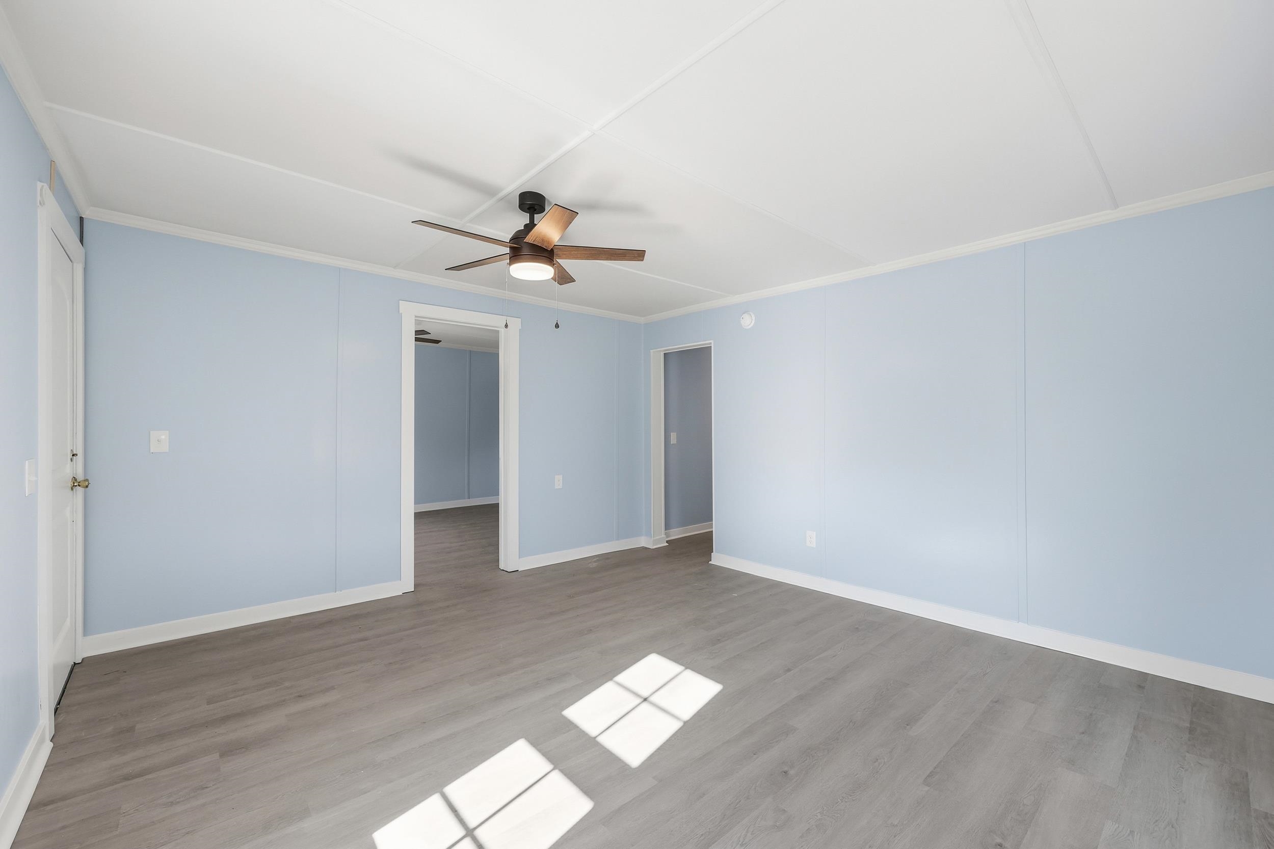 311 Barnes Street Mullins, SC 29574 - Photo 4 of 21