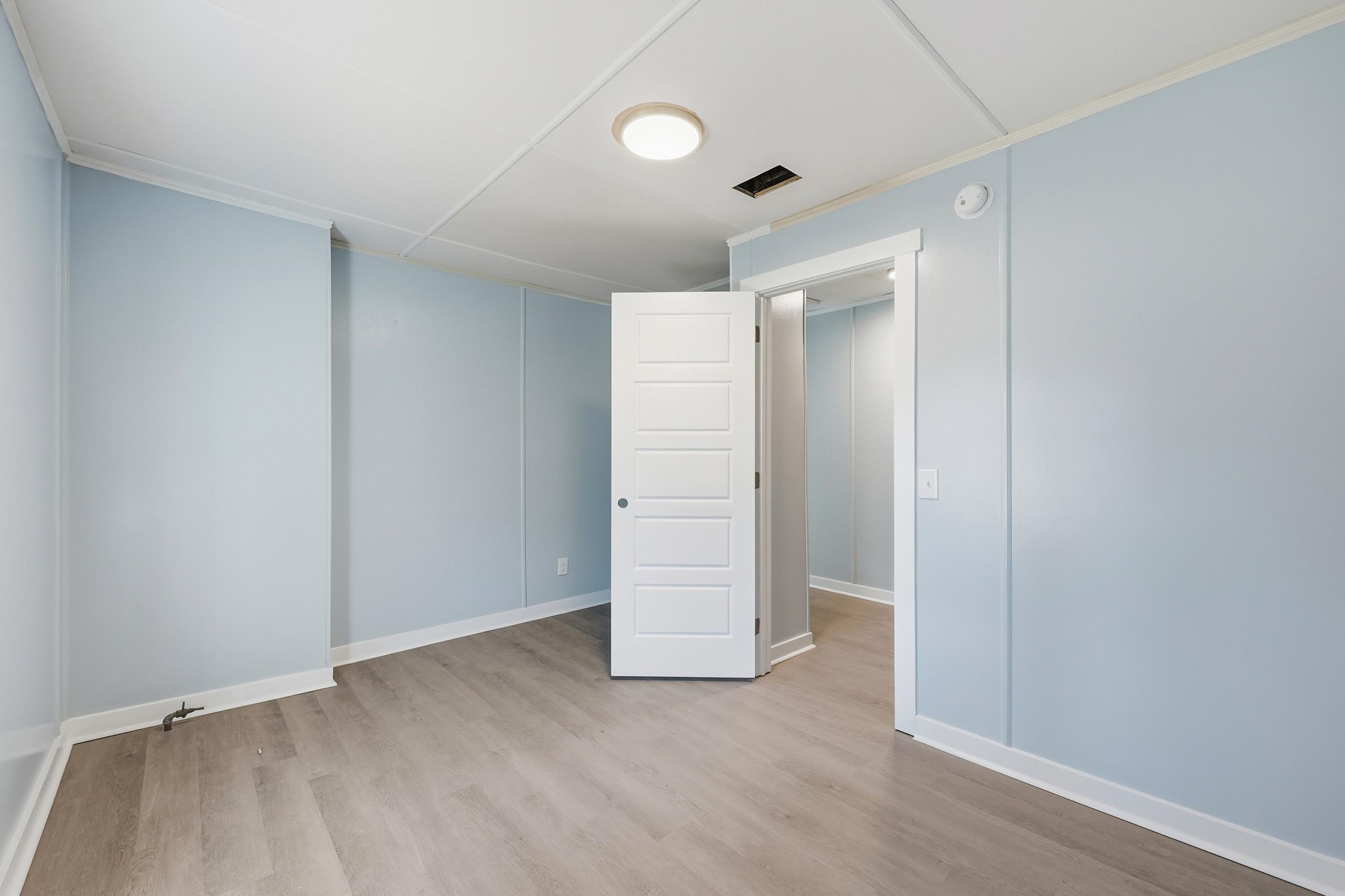 311 Barnes Street Mullins, SC 29574 - Photo 8 of 21