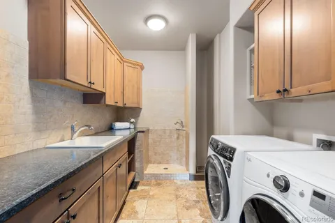 $2,298,000 | 5810 Amber Ridge Drive, Castle Pines, CO 80108