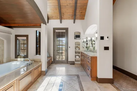 $2,298,000 | 5810 Amber Ridge Drive, Castle Pines, CO 80108