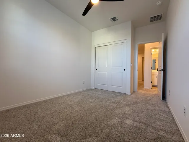 $2,400 | 2628 South Voyager Drive, Unit 106, Gilbert, AZ 85295