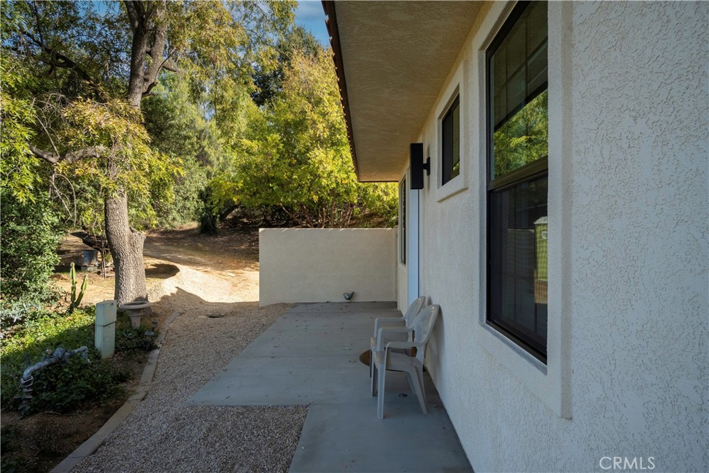 37420 Leta Drive Calimesa, CA 92320 - Photo 5 of 24