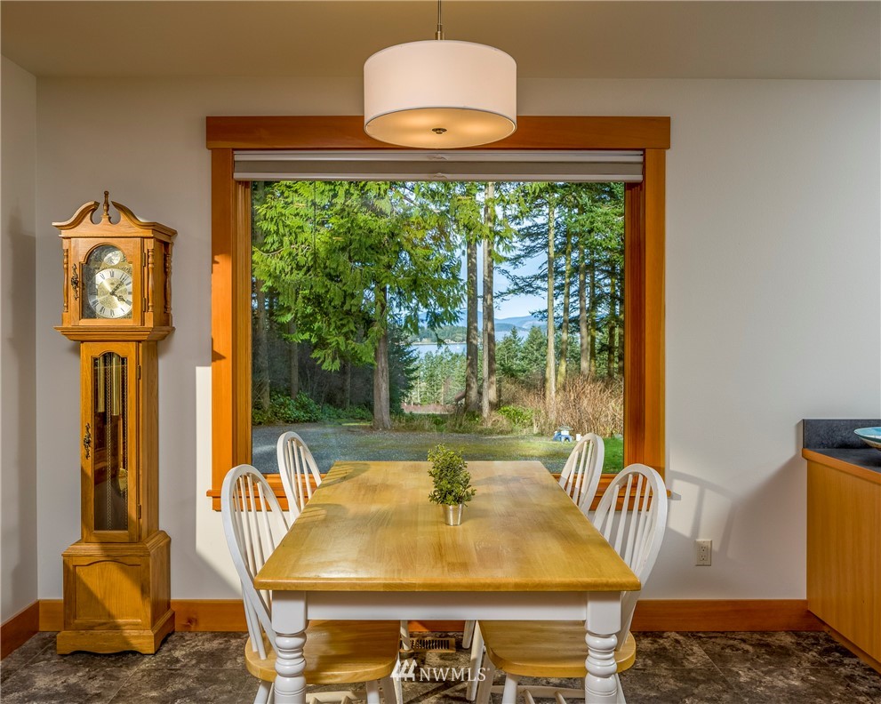3738 Mud Bay Road Lopez Island, WA 98261 - Photo 4 of 24 Gallery Image 4