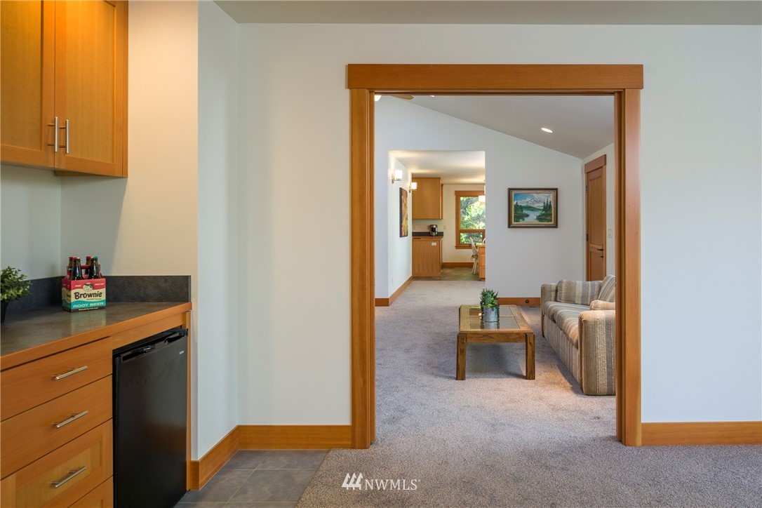 3738 Mud Bay Road Lopez Island, WA 98261 - Photo 9 of 24 Gallery Image 9