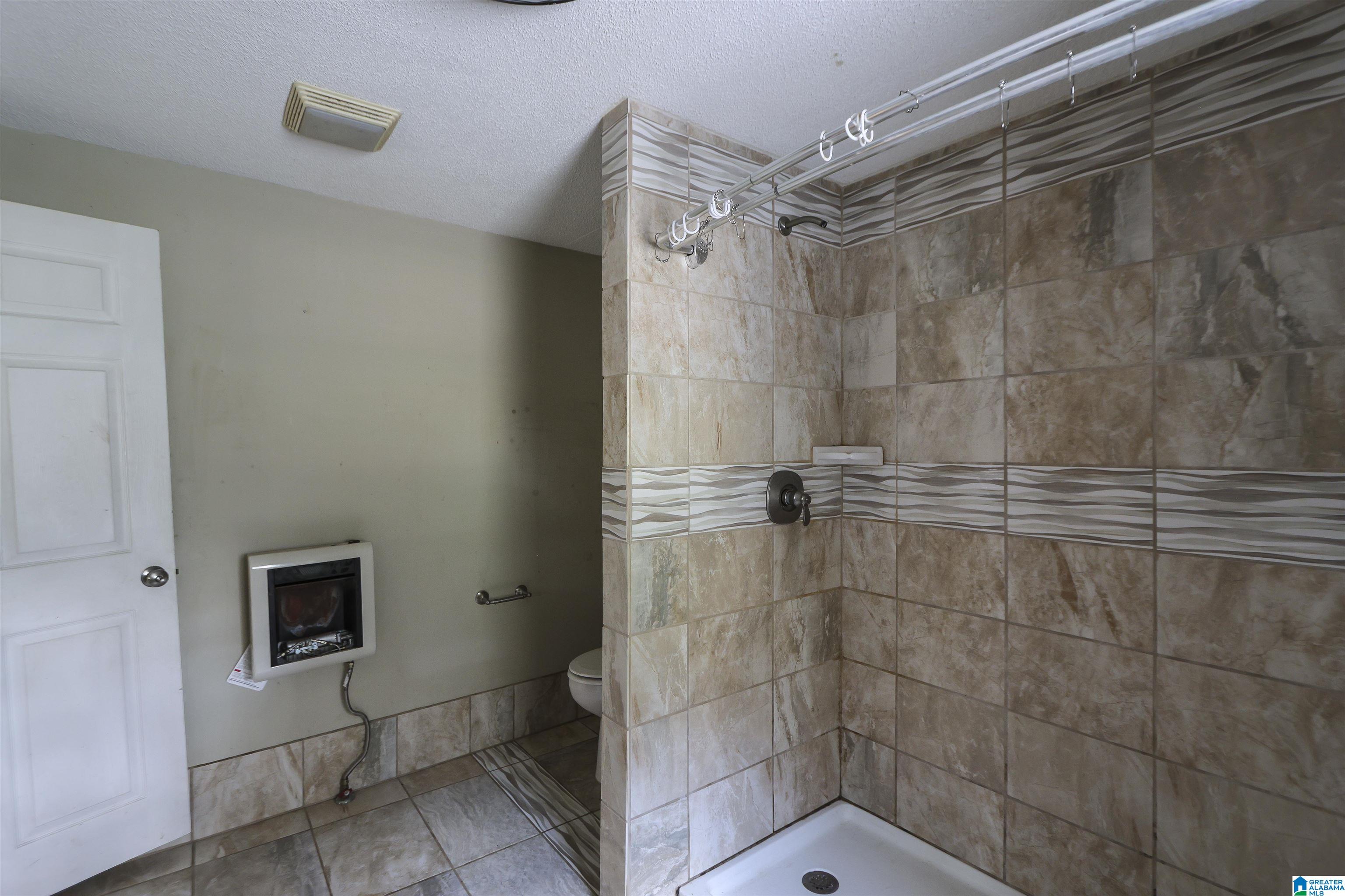 259 Pinecroft Road Anniston, AL 36207 - Photo 14 of 37