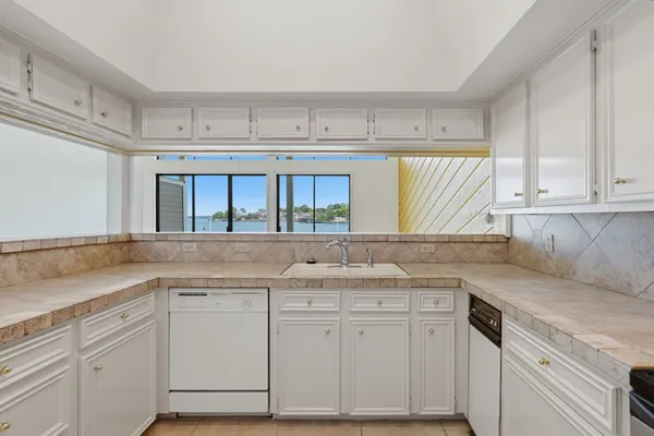 $375,000 | 134 April Point Drive South, Conroe, TX 77356