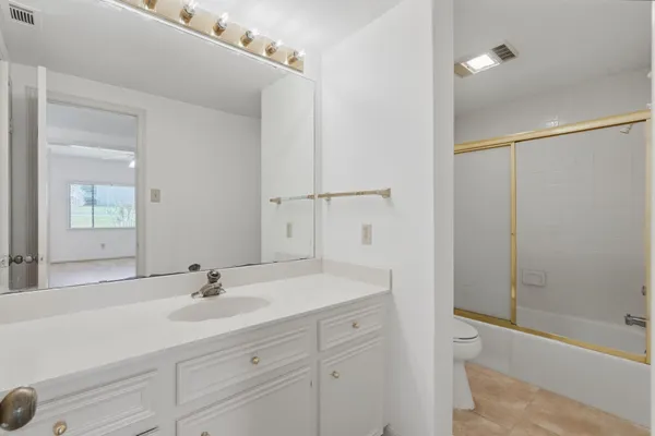 $375,000 | 134 April Point Drive South, Conroe, TX 77356