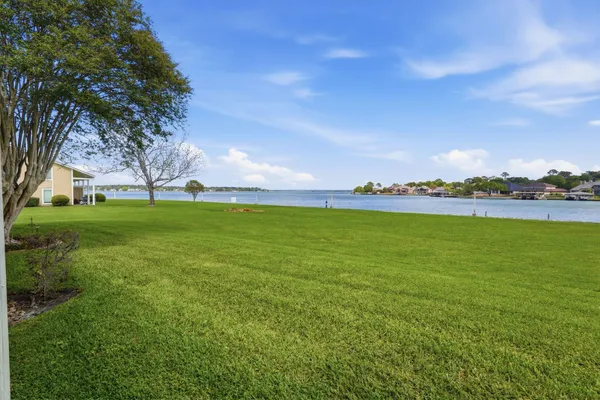 $375,000 | 134 April Point Drive South, Conroe, TX 77356