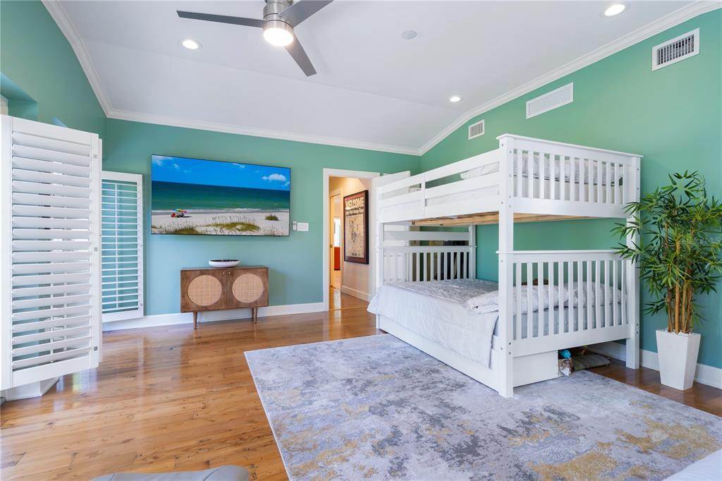 606 Owl Way Sarasota, FL 34236 - Photo 27 of 35