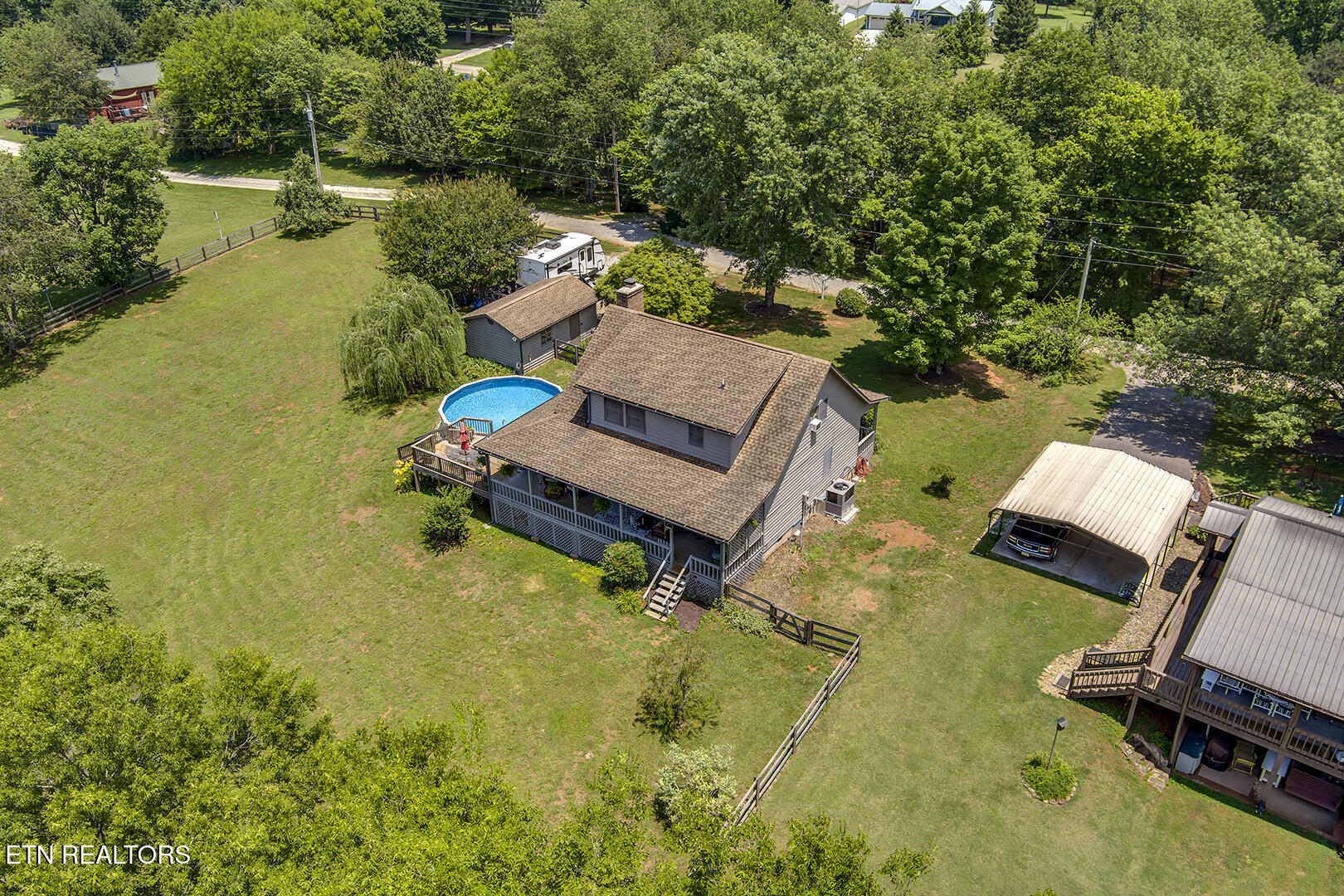 132 Morris Road Kingston, TN 37763 - Photo 45 of 60 45_MorrisLane_132_BackLeftElevated