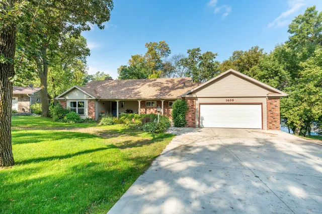 $3,300 | 1409 Hoot Lake Drive North, Fergus Falls, MN 56537