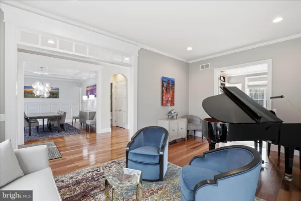 $1,250,000 | 6125 Run Cross Lane, Enola, PA 17025