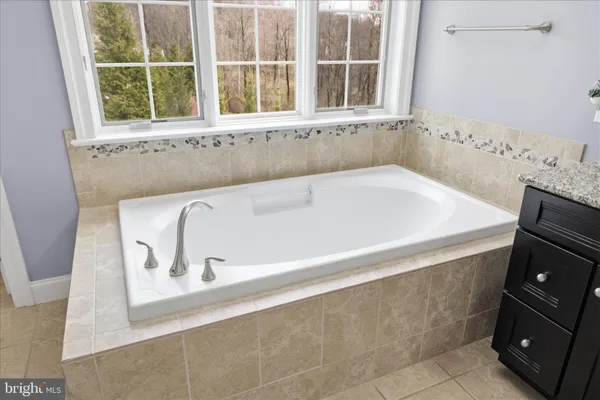 $1,250,000 | 6125 Run Cross Lane, Enola, PA 17025