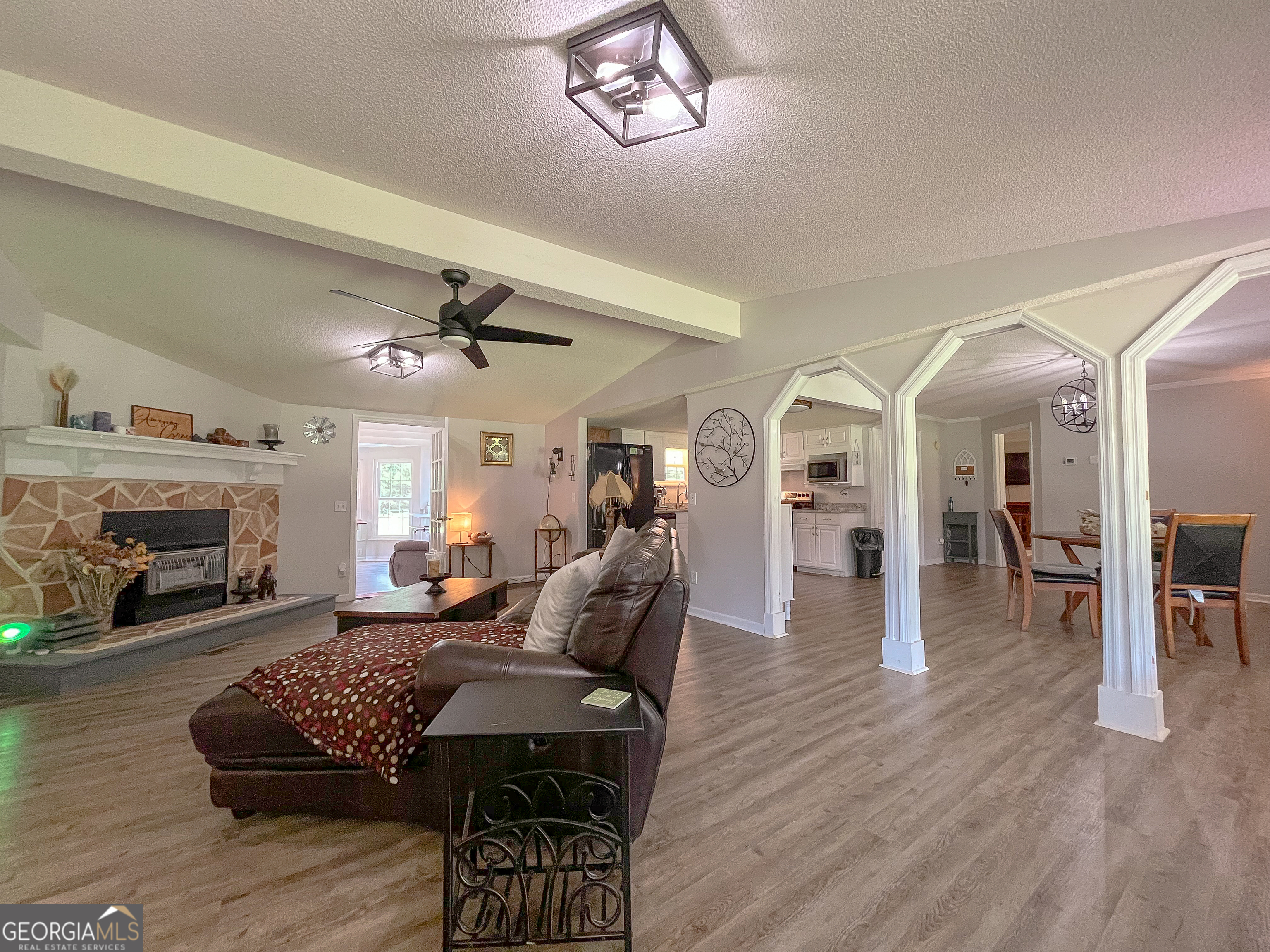 431 Strickland Road Dublin, GA 31021 - Photo 8 of 44