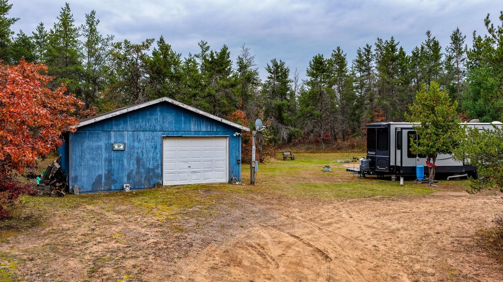 15610 South Crystal Lake Road Gordon, WI 54838 - Photo 5 of 17