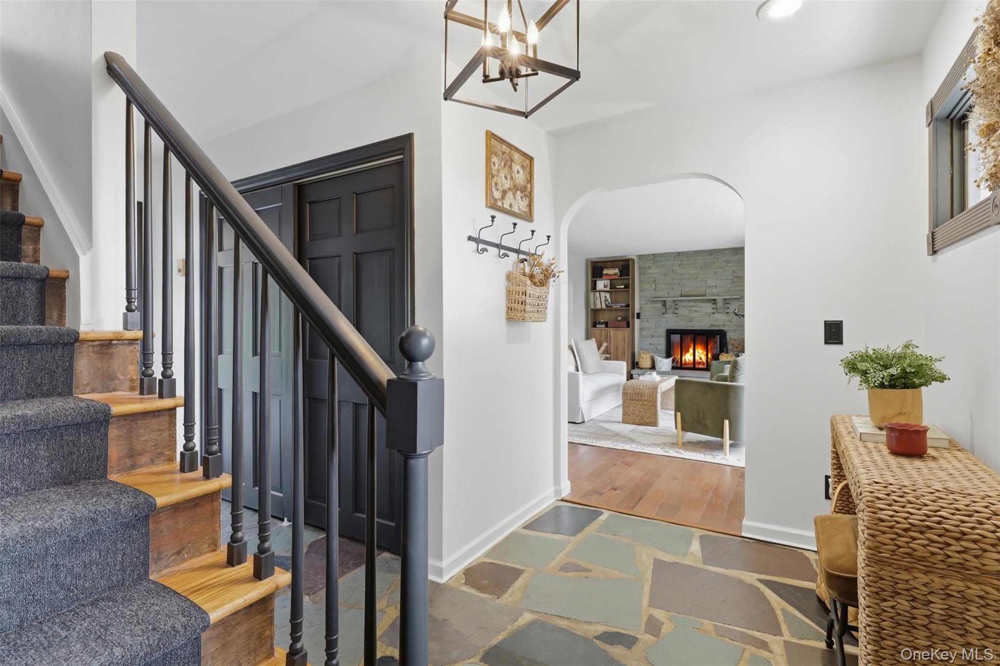 7 Kerr Road Rhinebeck, NY 12572 - Photo 3 of 43