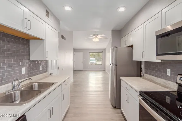 $1,575 | 4530 East Camino Circle, Unit 1, Mesa, AZ 85205