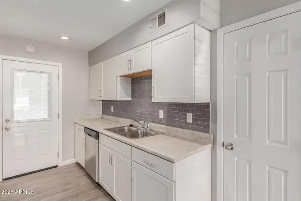 $1,575 | 4530 East Camino Circle, Unit 1, Mesa, AZ 85205